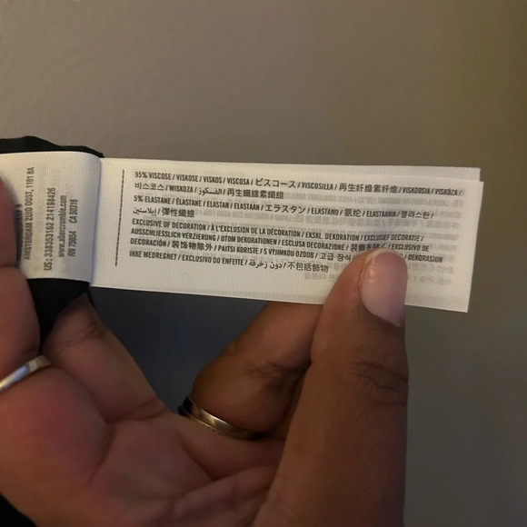 Hollister shirt - black strappy tank with ruffle hem NWT - Picture 6 of 7